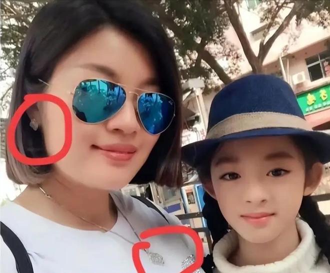 杨父亲被立案调查谎言被戳穿为时已晚AG真人平台央媒点名新华社通报！黄(图6)