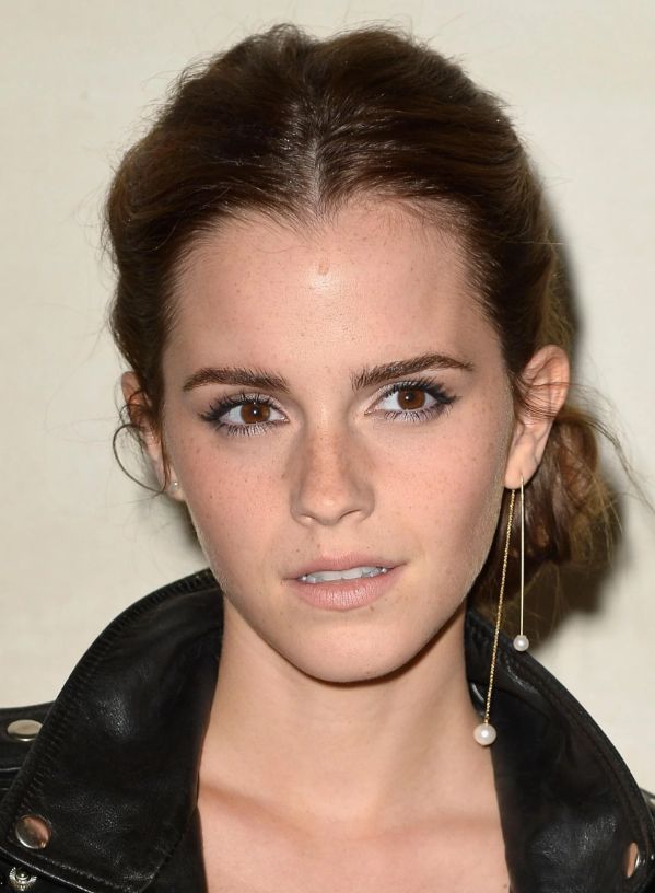 出门你绝对想不到的选择！AG真人网站只需一件首饰(图3)