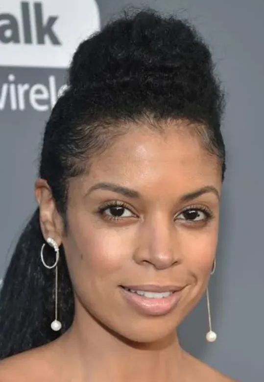 出门你绝对想不到的选择！AG真人网站只需一件首饰(图6)