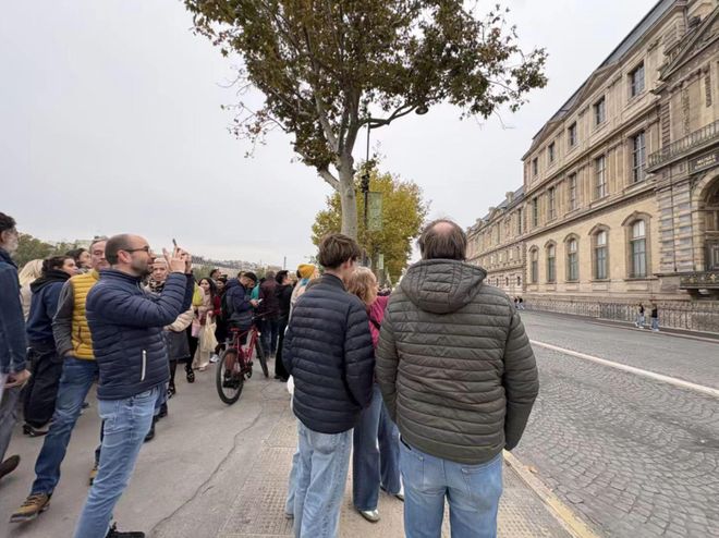 差点吓死监控曝光差点笑死AG真人网站这也敢偷！(图10)