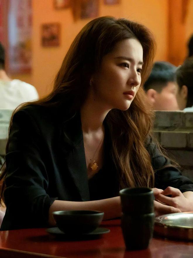 辛芷蕾种草的宝藏单品确实很好搭！AG真人国际游戏推广 被刘亦菲、(图31)